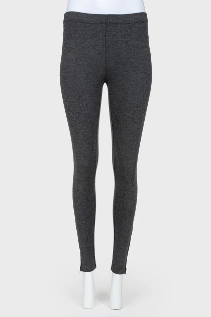 Leggings with zippers underneath