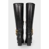 Leather boots with golden chain