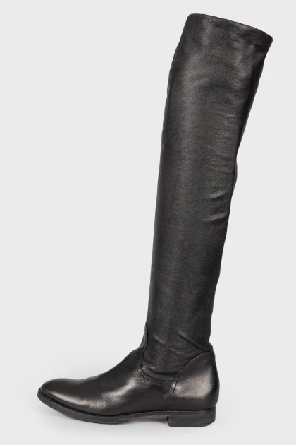 Low -heeled leather boots